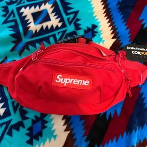 Supreme fanny pack